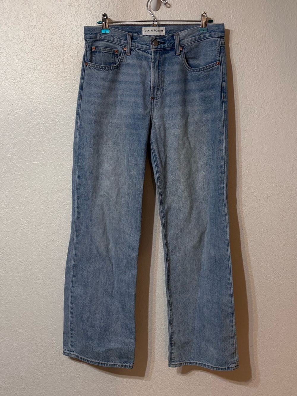 Aritzia Denim Forum The Farrah Wide Leg Low Rise Jeans Size 28